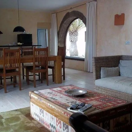Sircameliz Tatil Evi Mácher